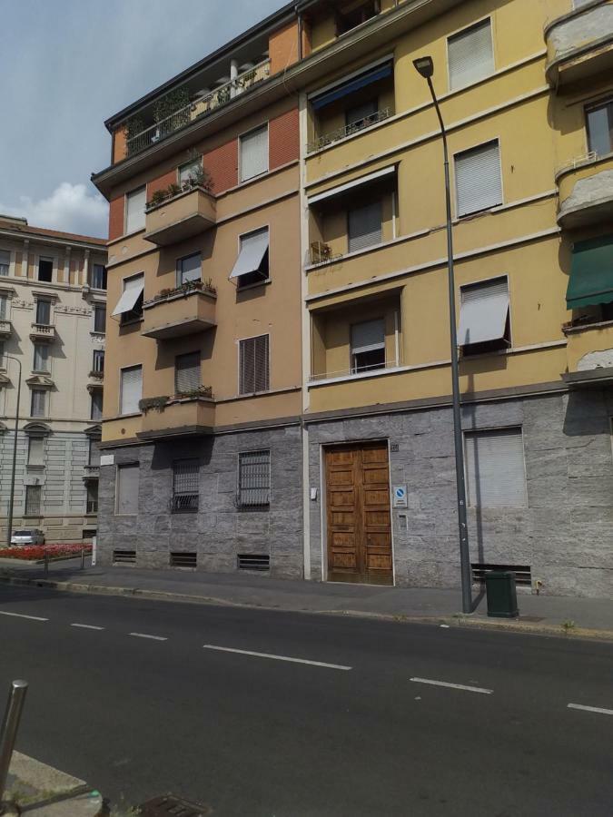 Appartamento Meta Italy da Silvia Milano Esterno foto